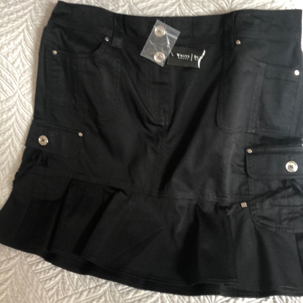 White House/black market skirt